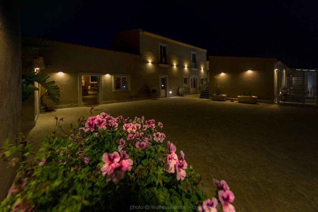 Hotel Casale Milocca Сиракуза Екстериор снимка