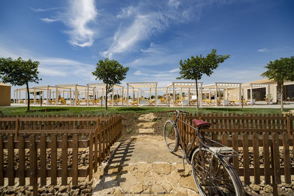 Hotel Casale Milocca Сиракуза Екстериор снимка